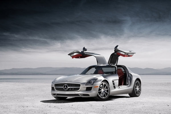 Photograph Scott Dukes Mercedes Sls Amg on One Eyeland